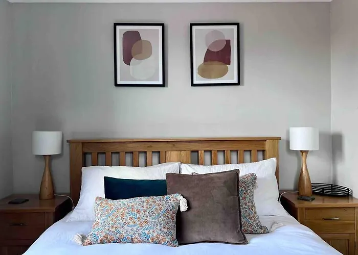Cosy Georgian Cottage - Parking - Central Frome